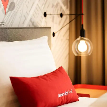 מלון Intercityhotel