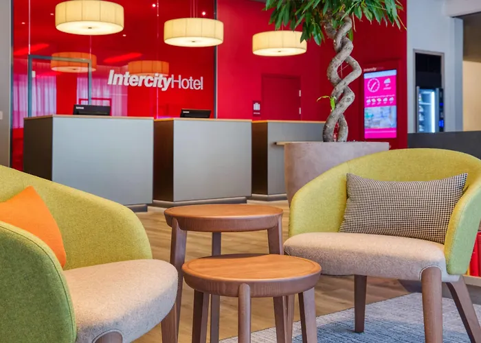 Отель Intercityhotel 4*