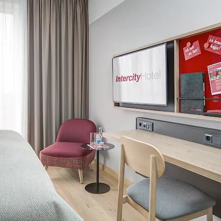 Intercityhotel 4*