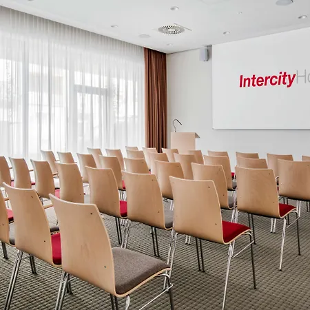 Intercityhotel 4*