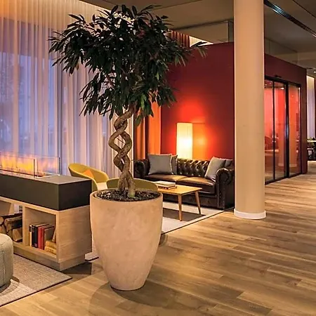 Intercityhotel Hotel 4*