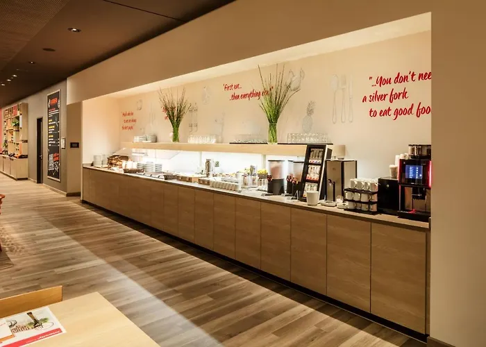 Готель Intercityhotel Грац