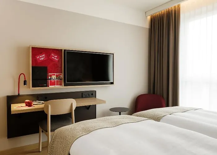 Готель Intercityhotel 4*