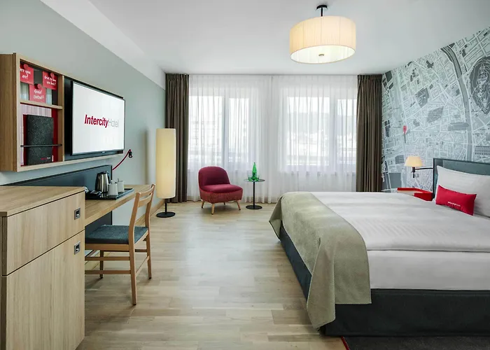 Hotel Intercityhotel 4*